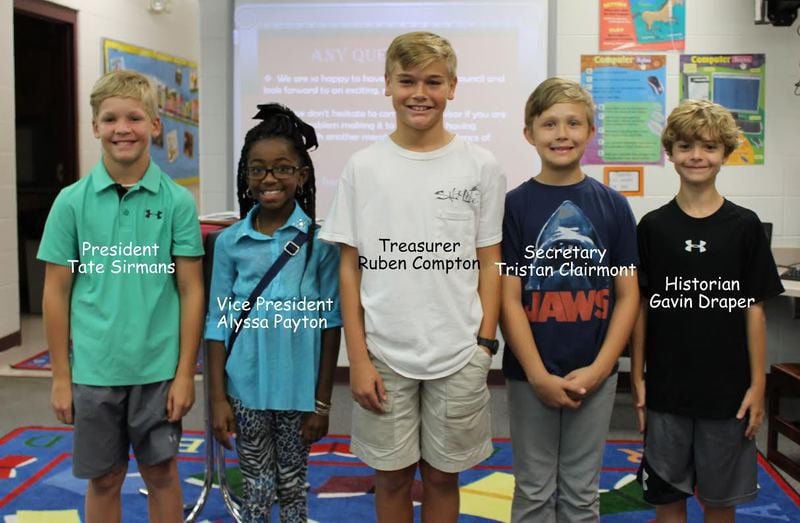 Dewar Elementary elects student council members Local News