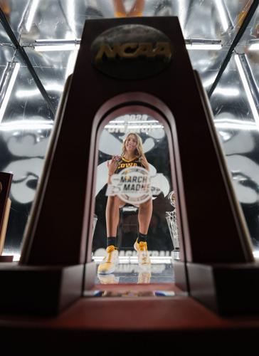 IOWA WBB RECRUIT McKENNA WOLICZKO