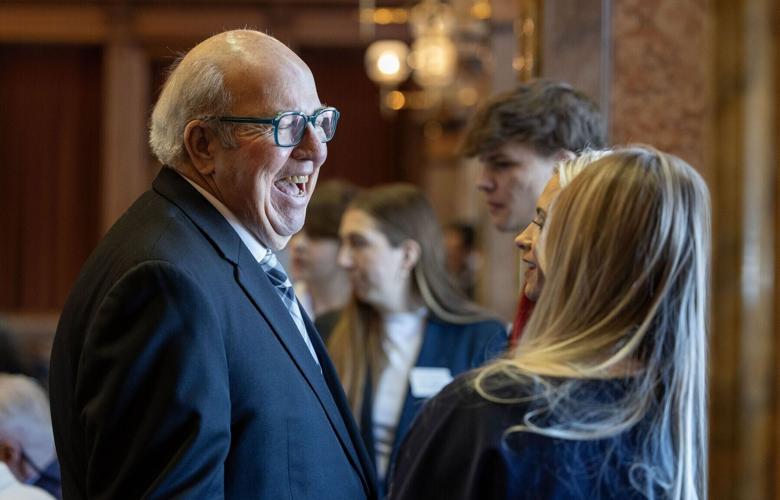 lgaz-20260422-news-xgr-session-100th-day