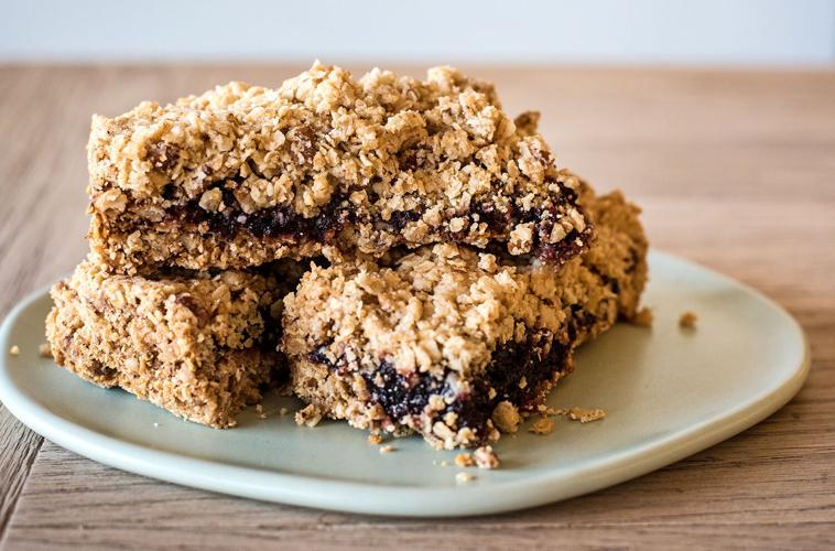 Jam crumble bars