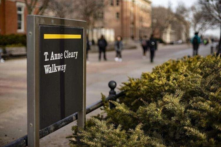 669BD943-91EF-45E3-BA45-D9E17DC074C7