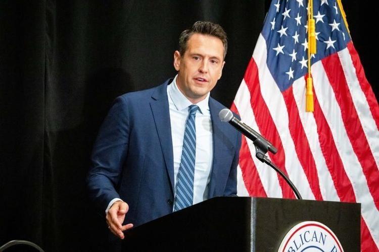 Republican gubernatorial candidate Zach Lahn speaks during the Iowa GOP Lincoln Dinner on July 10, 2026, in Des Moines.