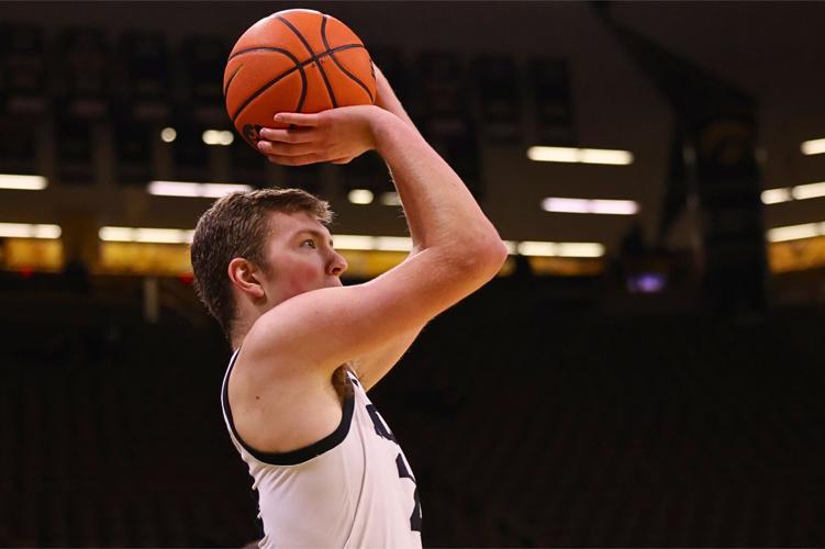Iowa MBBall vs. Southern 7