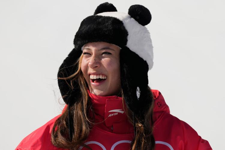 Eileen Gu Freestyle Skiing