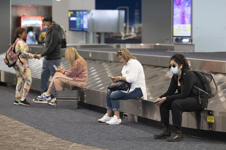 Summer air travel hell could give way to an 'optimal' fall travel window