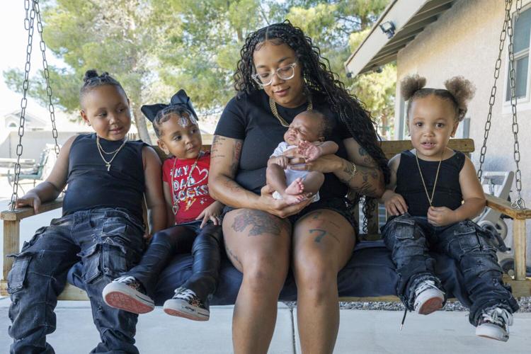 LIF-FAM-SAME-BIRTHDAY-1-LA