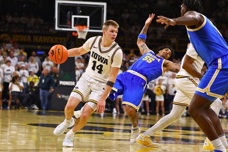 Iowa MBBall vs. UCLA 1