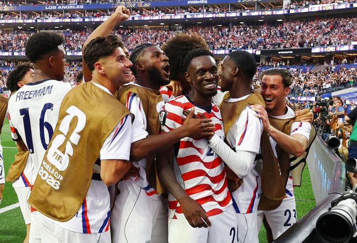 SOCCER-WORLDCUP-USA-PRY/