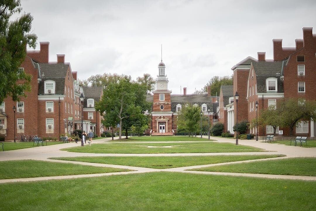 Renting vs. buying for college: How the costs compare over 4 years
