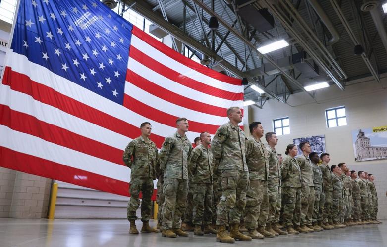 Igaz-20260308-news-RETURNING TROOPS