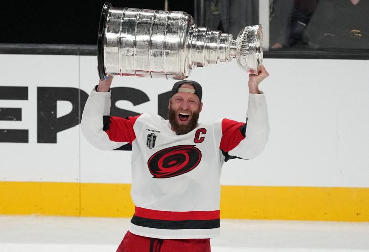 HOCKEY-NHL-VGK-CAR/