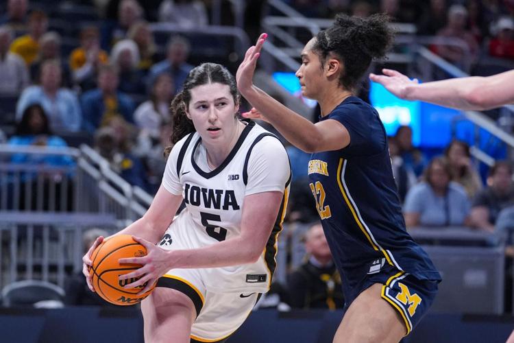 B10 Michigan Iowa Basketball