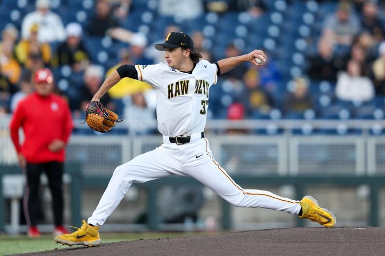 052125-owh-spo-bigtenbase-nf-01.JPG