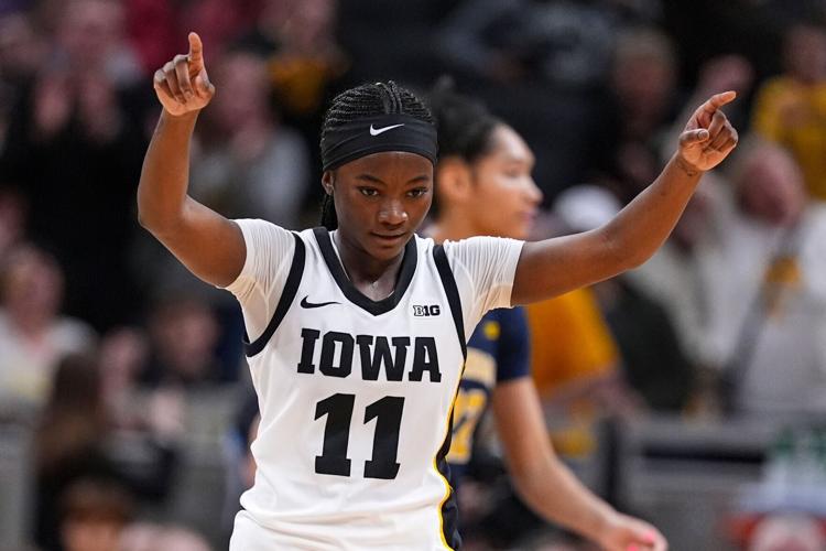 B10 Michigan Iowa Basketball