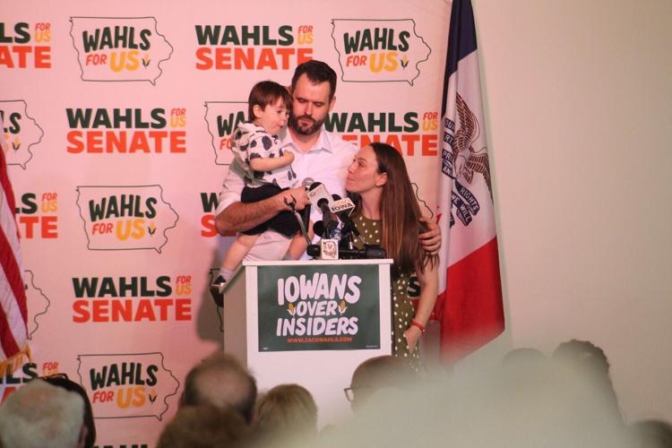 lgaz-20260510-news-elx-wahls-warren-7