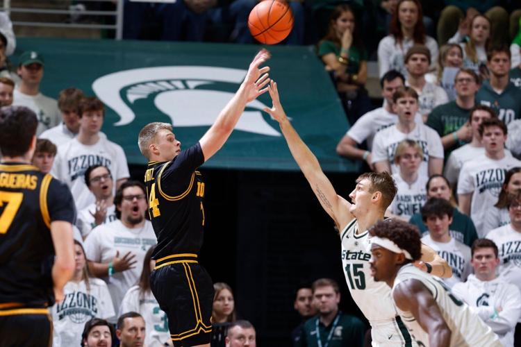 Iowa Michigan St Basketball