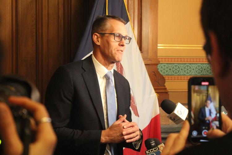 lgaz-20260401-news-elx-governor-feenstra-2