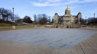011226-qc-nws-iowastatecapitol 1110.jpg