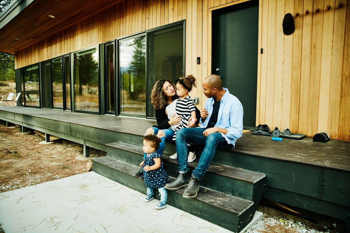 Conventional wisdom on when to book travel accommodations doesn't quite apply to Airbnb.