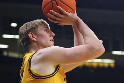 Iowa MBBall vs. Ohio State 11