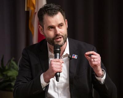 Iowa Senate Wahls Turek