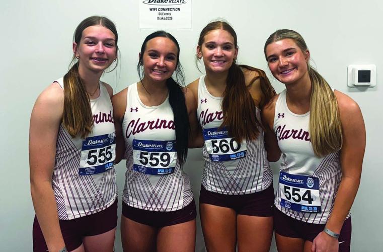 Clarinda Girls 4x100