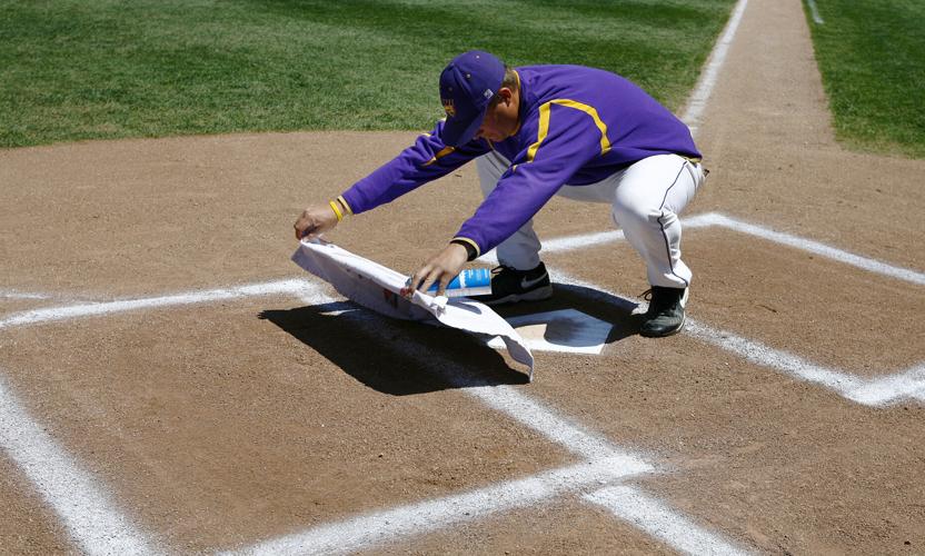 UNI Baseball (Final Game) 25