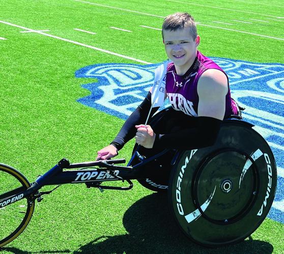 Titus Steng, Drake Champion