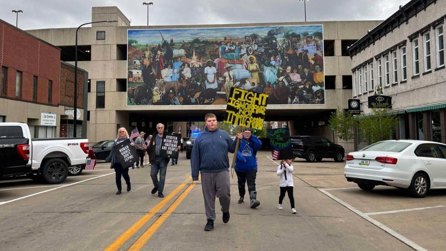 Immigration march 02