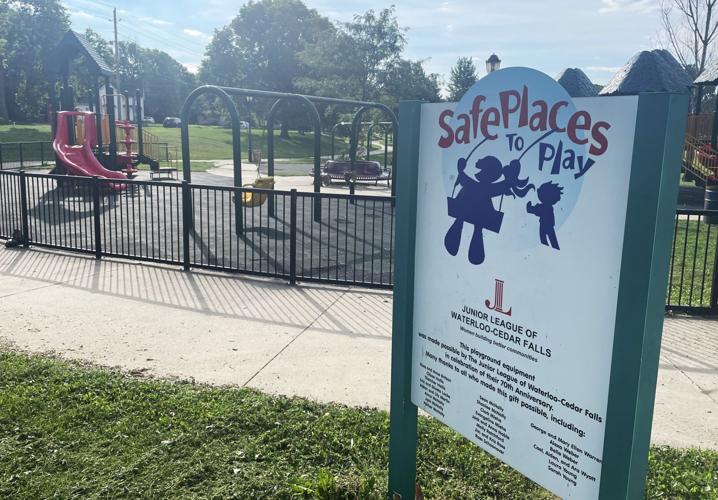 070124jr-lafayette-park-playground