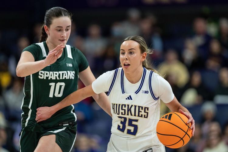 Michigan St Washington Basketball