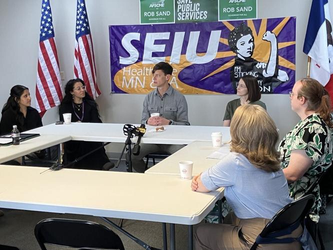 lgaz-20260520-news-healthcare-roundtable-photo2