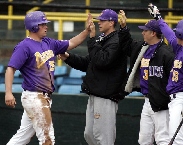 UNI Baseball (2006) 7