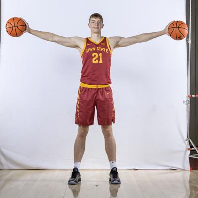 Dominykas Pleta 2025-26_Posed 227.jpg