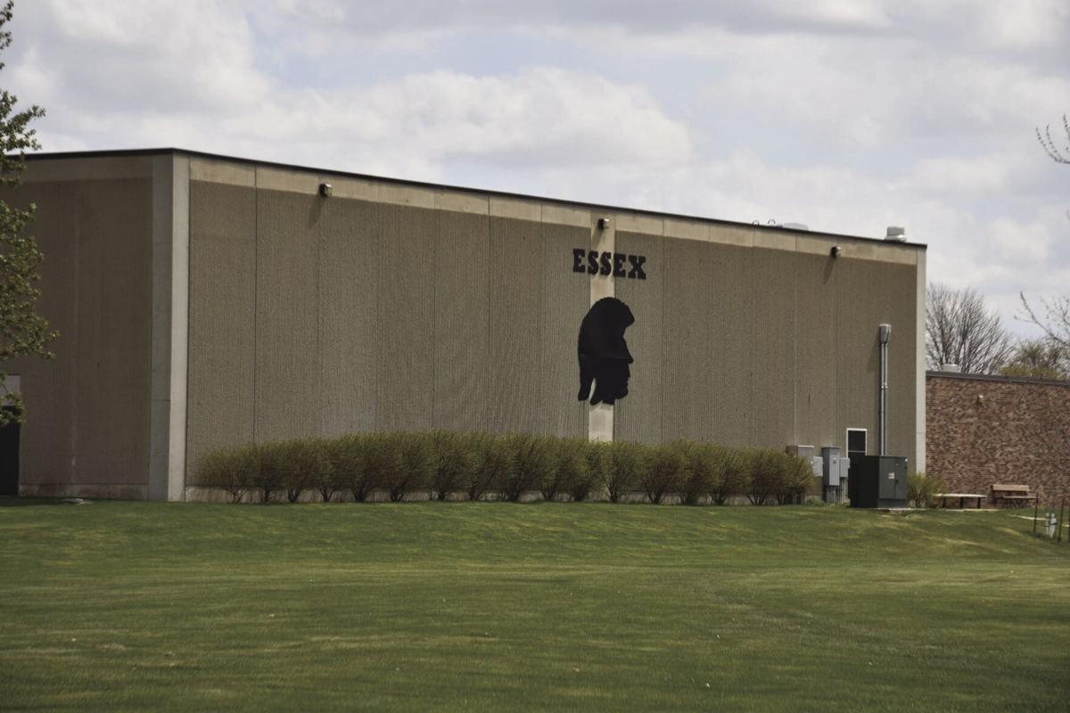 Essex School earns high ratings