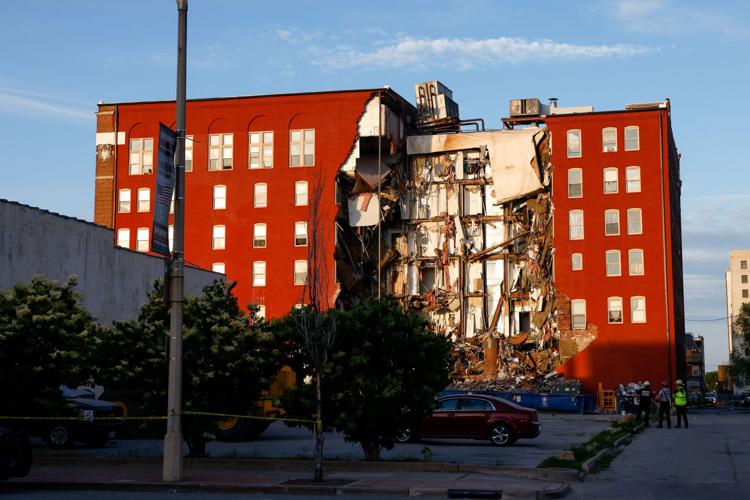 052823-qc-nws-collapse-16.jpg (copy)