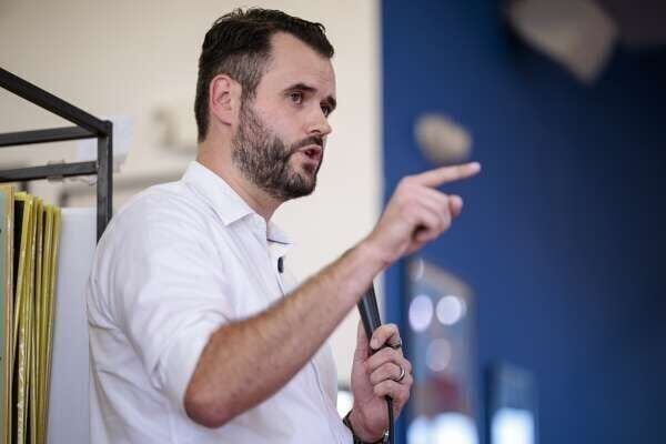 Zach Wahls file