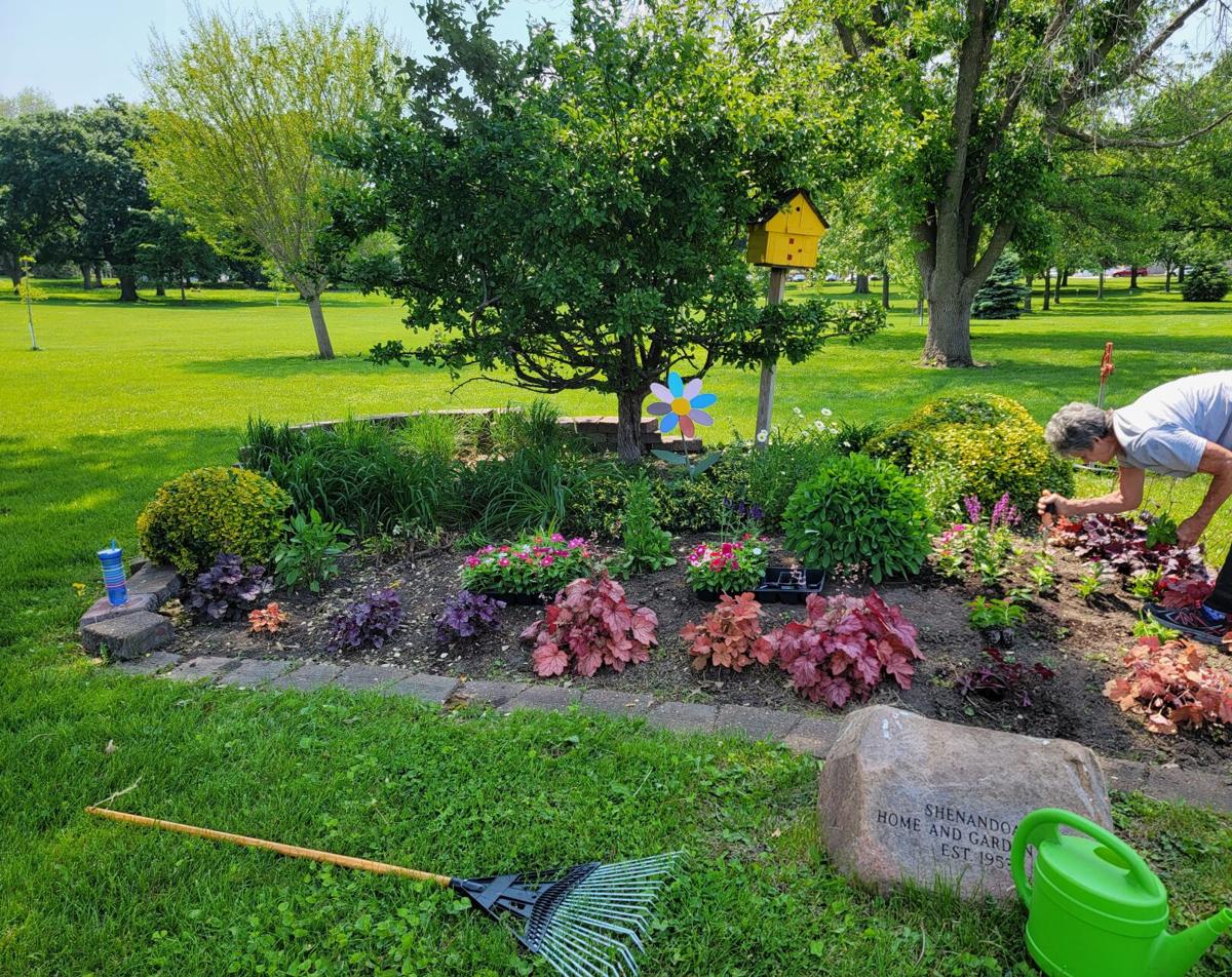 Shenandoah Home and Garden Club celebrates 70 years