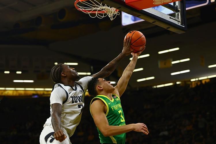 Iowa MBBall vs. Oregon 1