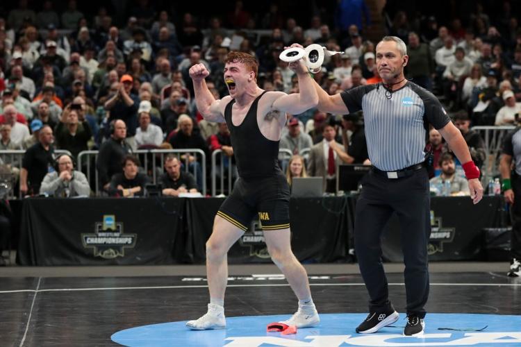 032026-spt-ncaa-s4-caliendo semis.jpg