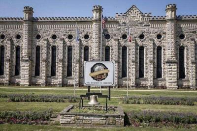 17BE6FD4-D57C-4AAD-B3DC-99A1487E598A