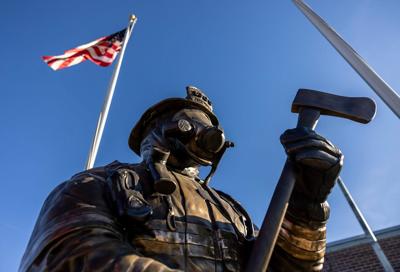 121024-cbn-news-fire-sculpture-p2