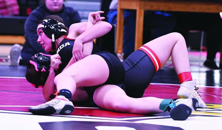 Elayna Kirchner, Clarinda