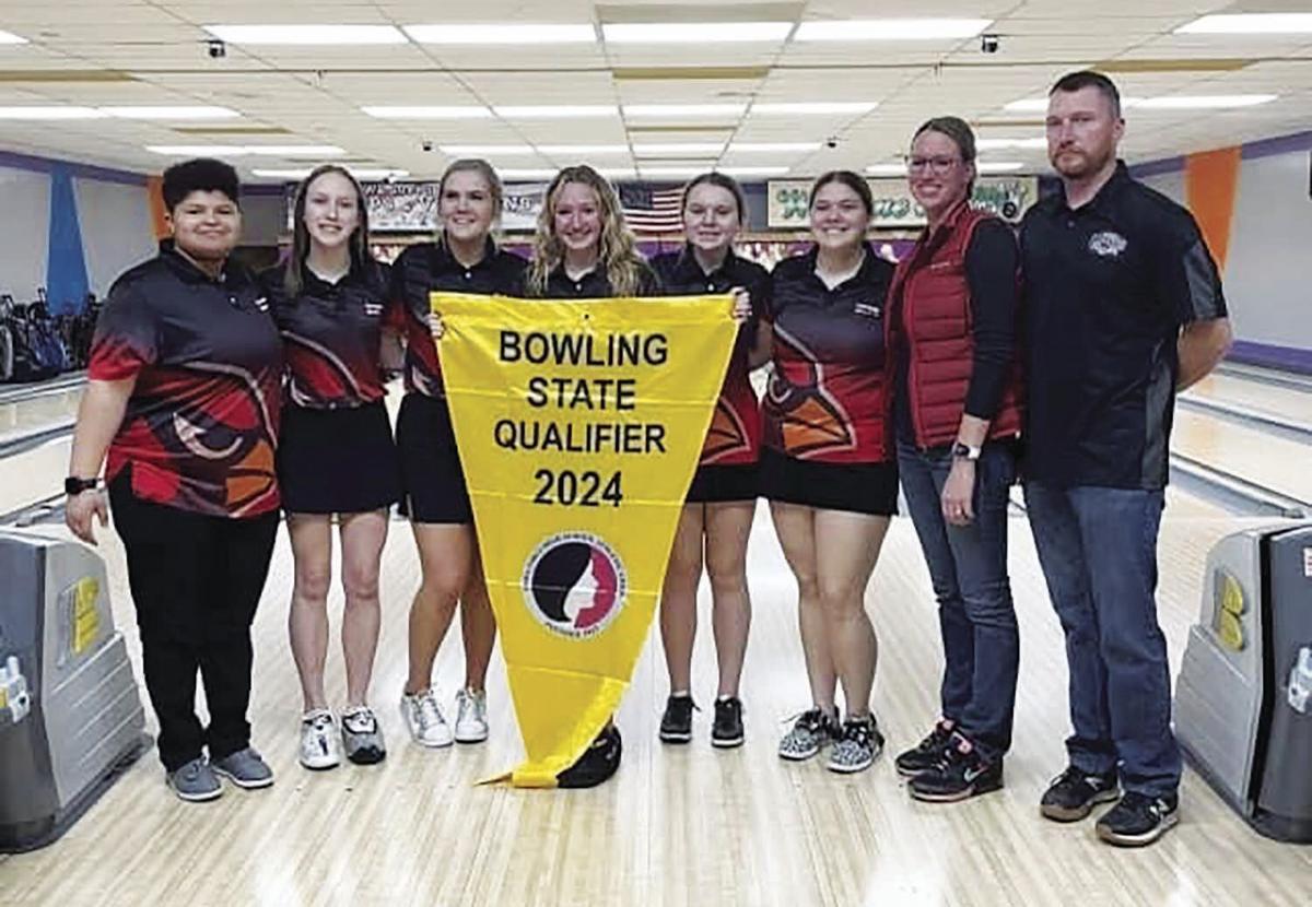 Clarinda girls qualify for third straight state bowling tourney