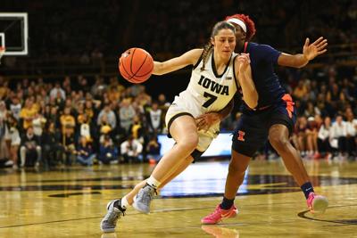 Iowa WBBall vs. Illinois 8