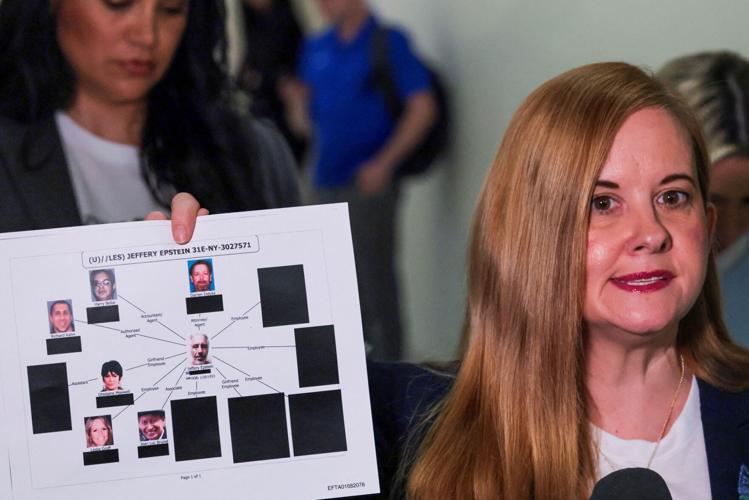 Former U.S. Attorney General Pam Bondi expected to testify in Epstein probe