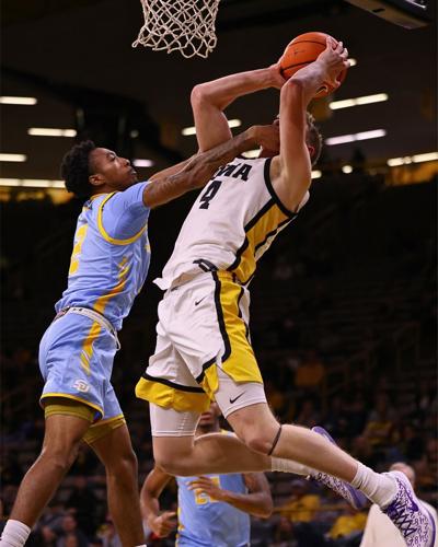 Iowa MBBall vs. Southern 12