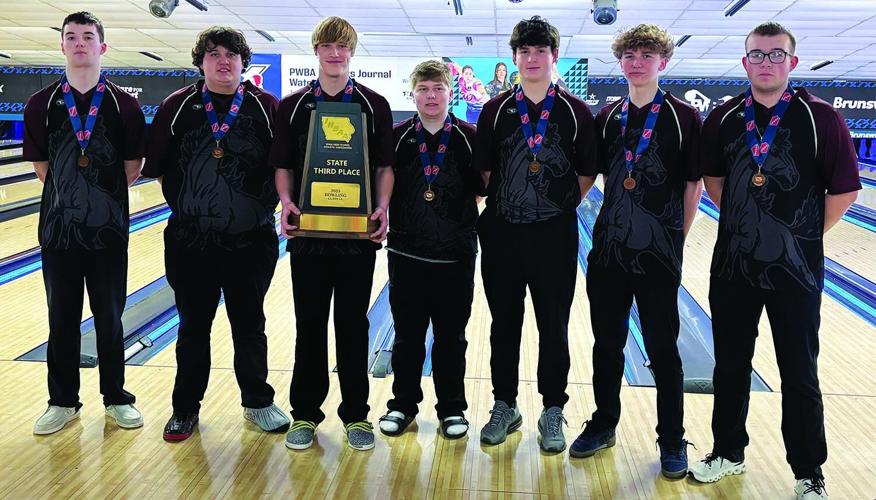 Shenandoah boys, third place at state bowling
