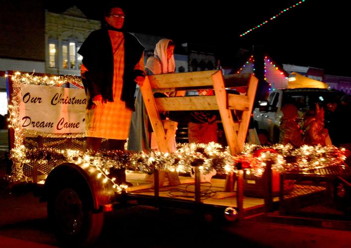 PHOTOS Clarinda Lighted Christmas Parade