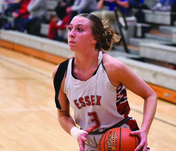 Mariska Kirchert, Essex